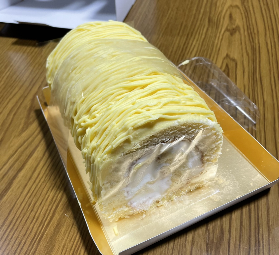 ロリアン洋菓子店「黄金のモンブランロール」実食レビュー
